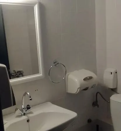 Отель ηω 2*